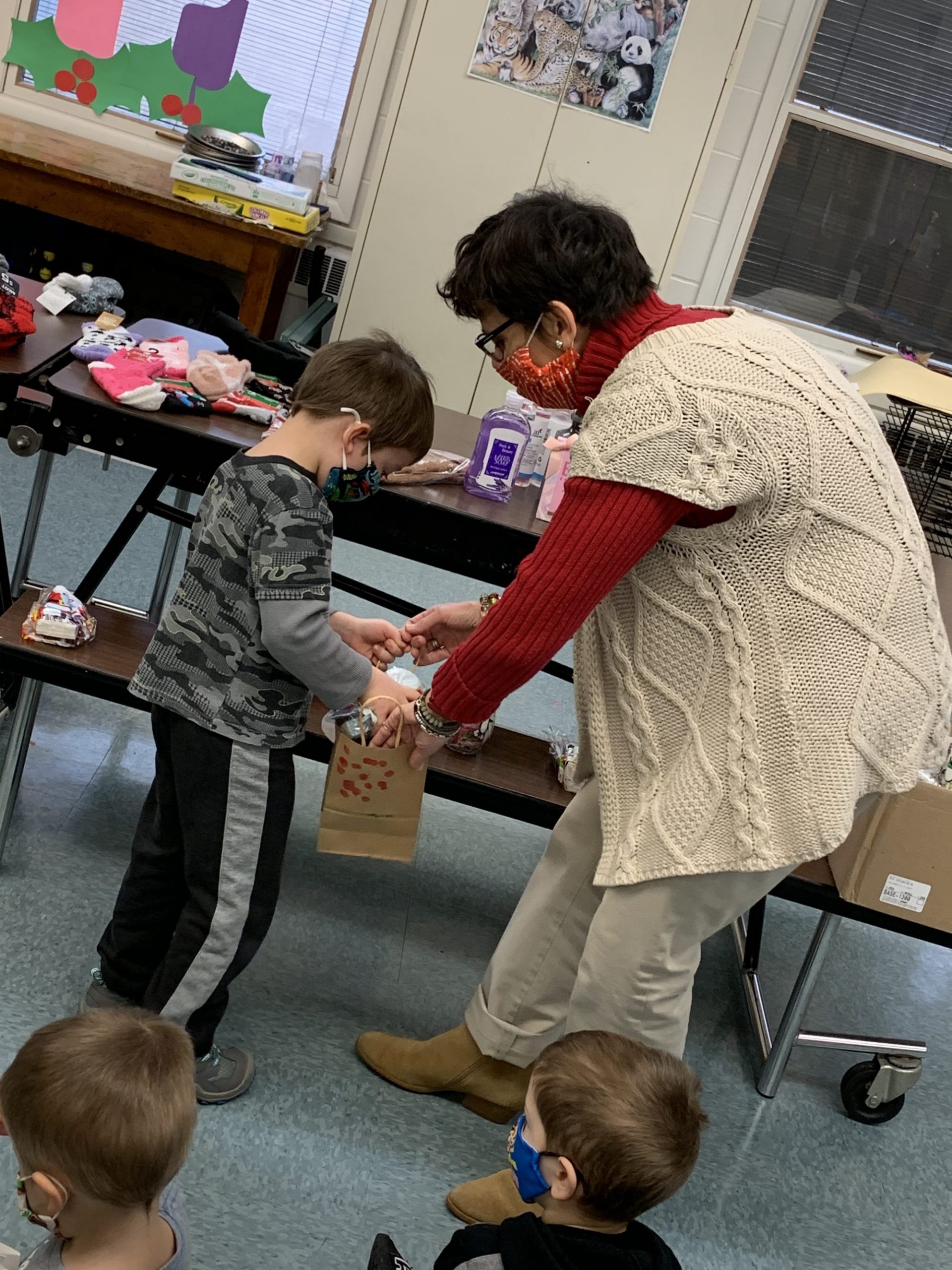 Mrs. Moore&#039;s Class filling Christmas Tea gift bags for Seniors